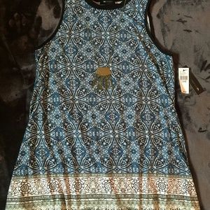 NWT AB STUDIO TANK TOP SIZE LARGE